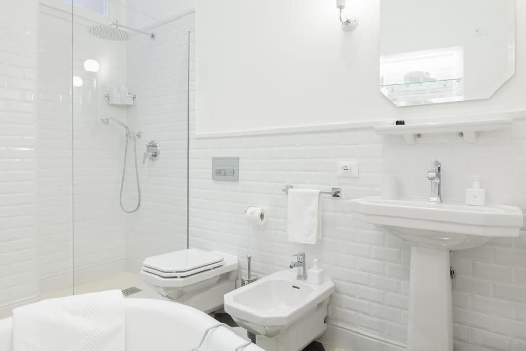 New Design Apartment Milano Eksteriør billede