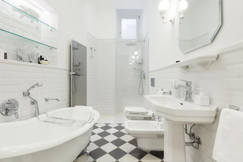 New Design Apartment Milano Eksteriør billede